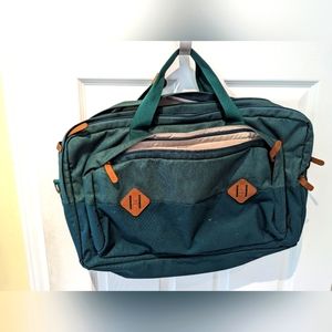 Vintage MEC carry-on/backpack in green